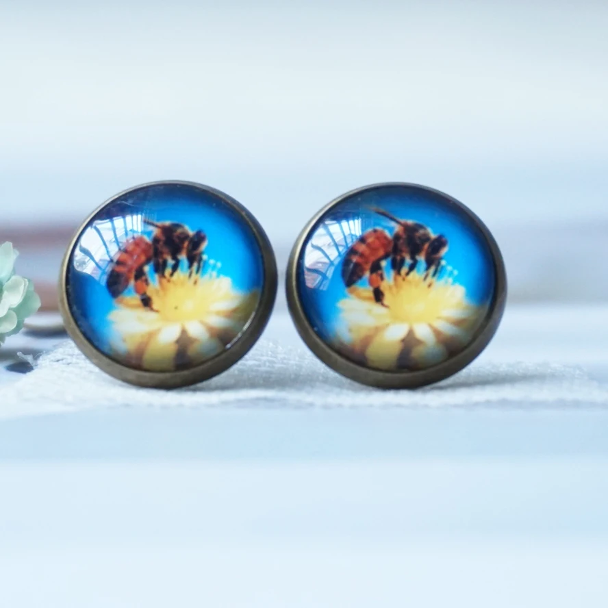 Женская Мини колошения кавайный кабошон стеклянные серьги гвоздики в виде пчелы