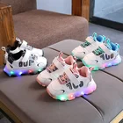 Детская обувь, детские кроссовки с подсветкой, осенняя Повседневная светящаяся спортивная обувь для девочек, детские кроссовки со светодиодами и цветами