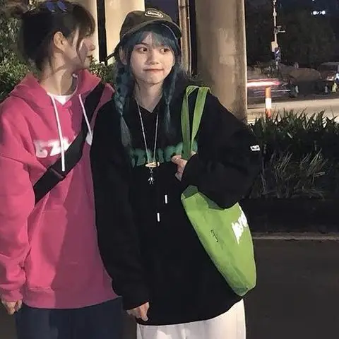 Толстовка Klein Blue с капюшоном утепленный свитер женское модное уличное платье в