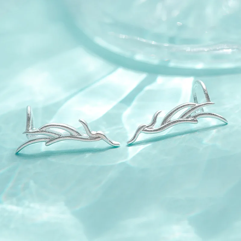 

Delicate Jewelry Metal Ear Clip Earring Silvery Plating Antler Girl Ear cLIP Earrings 2021 New Design For Girl Lady Gifts