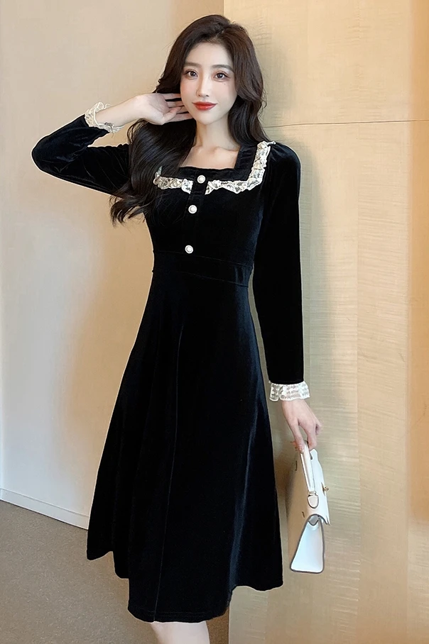 

COIGARSAM Vintage Patchwork Women one-piece dress korean New Spring Lace Square Collar Dresses Black 8523