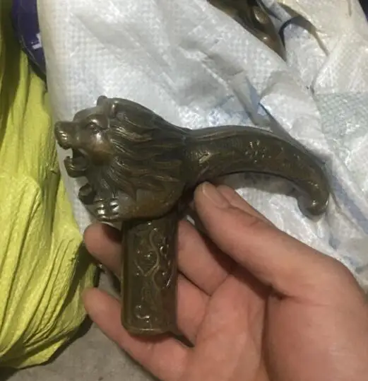 

6 style choices WalkingLion sheep bird eagle dog Bronze Stick