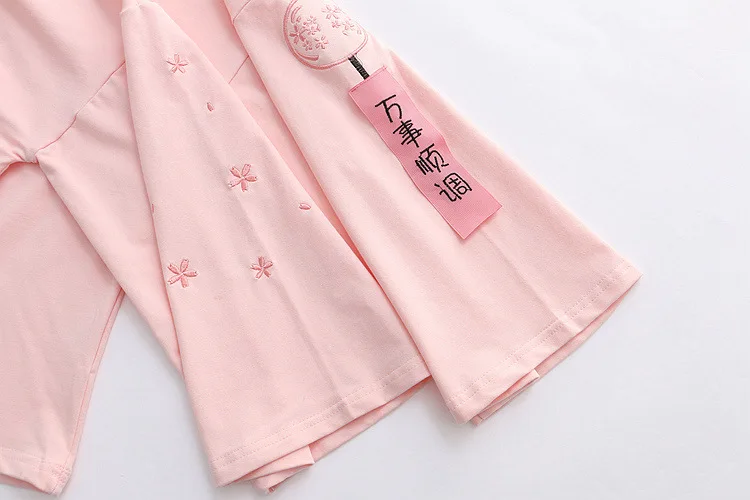 

Women Spring Cotton Sweatshirts Chinese Style Hooded Floral Embroidery Flare Sleeve Solid Color Sweet Hoodies for Student 2020