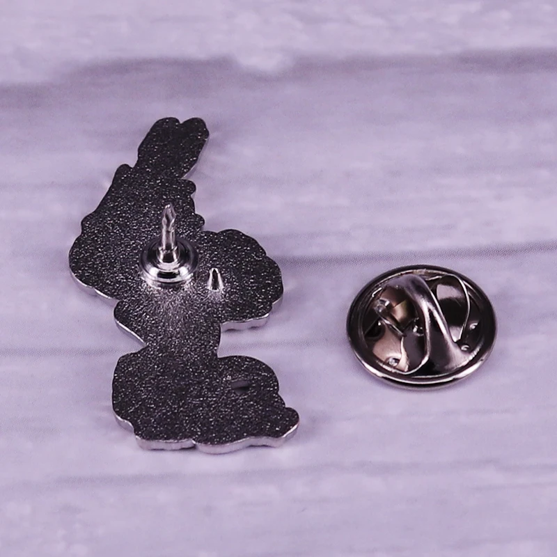 Red Rose Crow Wine Brooch NMNF Raven Enamel Pin &quotNO MOURNERS NO FUNERALS&quot the Six of Crows Badge | Brooches