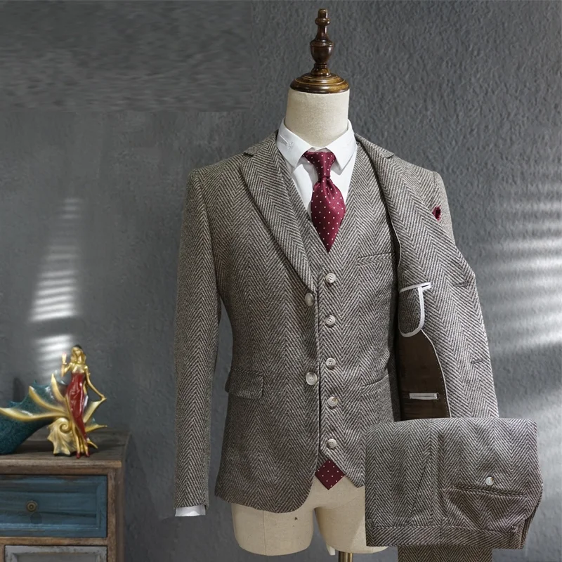 

Casual Suit Men Suit Gray Business Formal Dress Suit Mens British Style Groom Wedding Suits Tuxedo 3-piece Traje Novio 2020 Pink