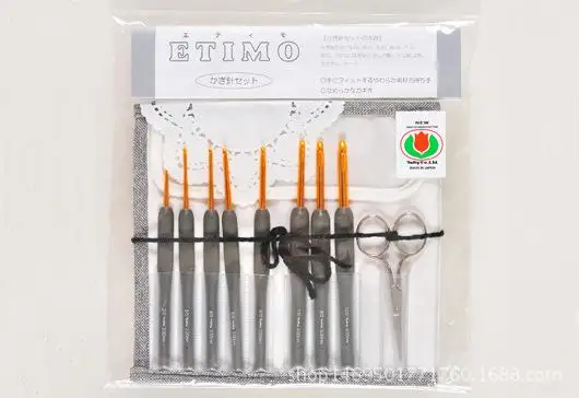 

Japan Hiroshima Tulip Crochet hook set, black handle gold, ETIMO TES-001 black gold and silver scissors