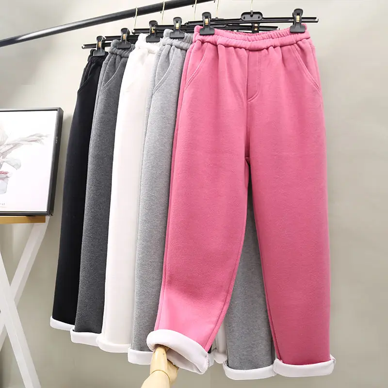 Бархатные утепленные прямые штаны-шаровары для женщин; Pantalon Femme; брюки с эластичной резинкой на талии; сезон осень-зима; повседневные спортивные брюки для женщин; C6033