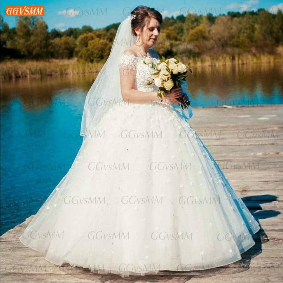 

Женское кружевное свадебное платье, белое длинное фатиновое платье с объемными цветами и открытыми плечами, лето 2020