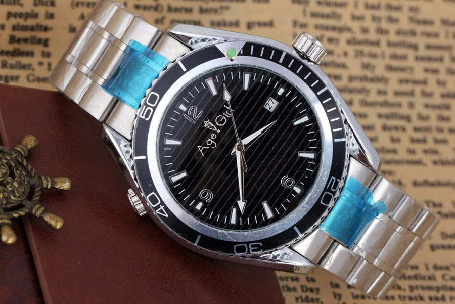

New Men's Classic Automatic Self Wind Mechanical Stainless Steel Orange Black Rubber Strap James Bond 007 44mm Date Watch