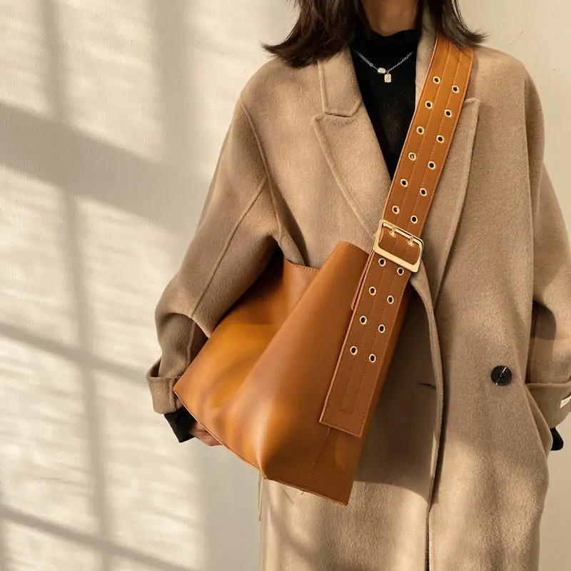 

Large Capacity Fashion Vintage Bags Winter NEWEST Women's Handbags Purses Women Shoulder Bag PU Leather Shopping Bags