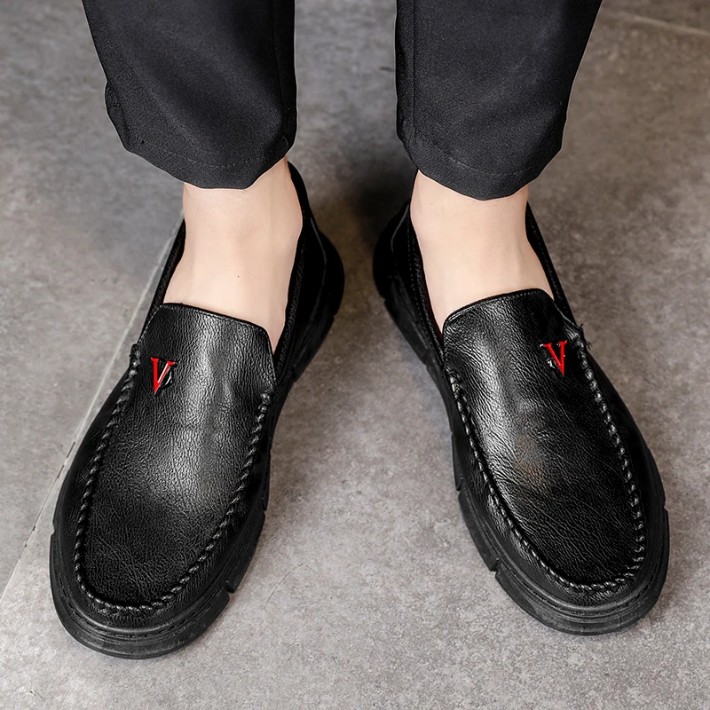 

2021 Spring Casual Leather Men's British Style New Loafer Shoes Black Solid Slip-On Increased Breathable Daily Outside Fashion
