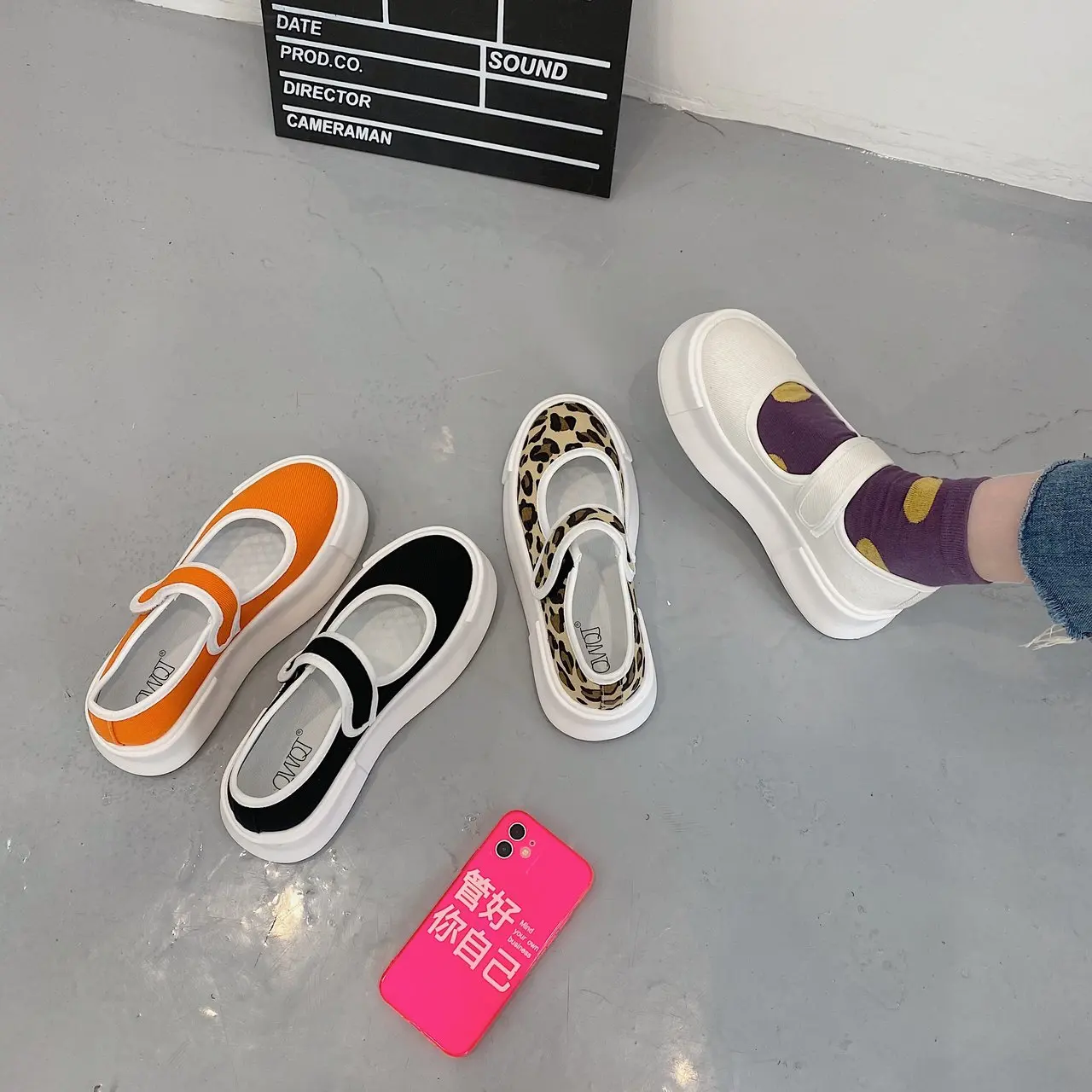 

Leopard Shoes Clogs Platform 2021 Fashion Women's Casual Female Sneakers Round Toe Shallow Mouth Creepers New Modis Summer