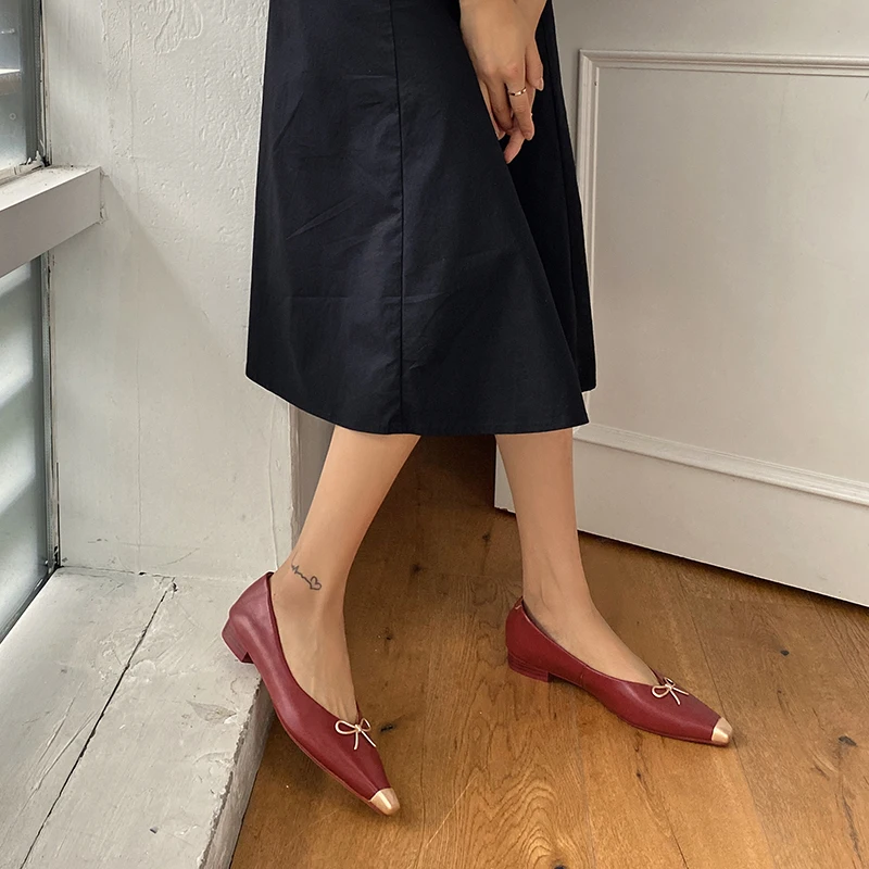 

QUTAA 2021 Flat Heels Metal Pointed Toe Bowknot High Quality Women Shoes Soft Genuine Leather Fashion Female Flats Size 34-40