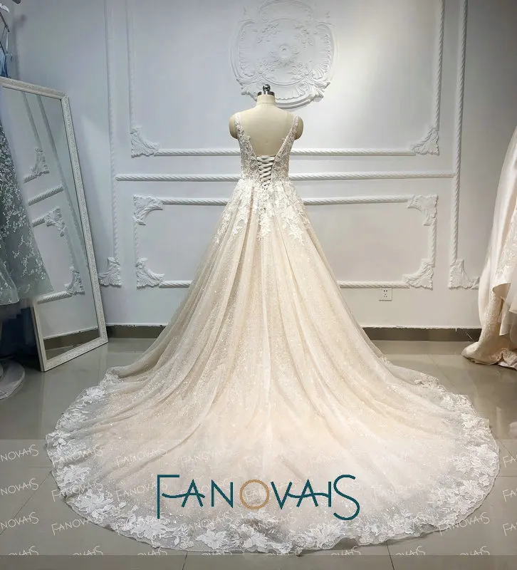 Champagne Ball Gown Wedding Dress 2019 Deep V Lace Beading Luxury Bridal Gowns Long Train vestido de novia robe mariee | Свадьбы и