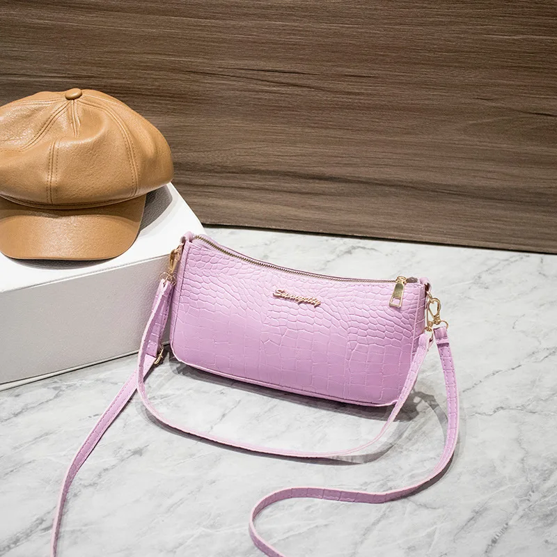 

Trend of the single shoulder bag 2020 popular female bag net red shoulder aslant texture joker alar ms bag fashion ins small bag