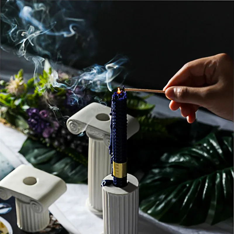 

Modern Mini Figurine Craft Creative Candleholder Ornament Europe Home Living Room OfficeDesk Decoration Craft Shooting Prop Gift