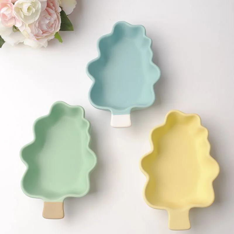 Nordic Style Salad Fruit Dish Bake Tool Christmas Tree Baking Porcelain Bowl Children Cartoon Ceramic Tableware Roasted Snacks |