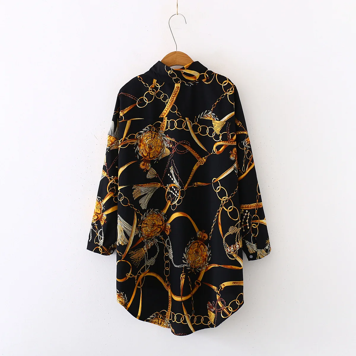 

Fashion brand plus size ladies chiffon shirt chain print Harajuku spring and summer long sun protection shirt button shirt women