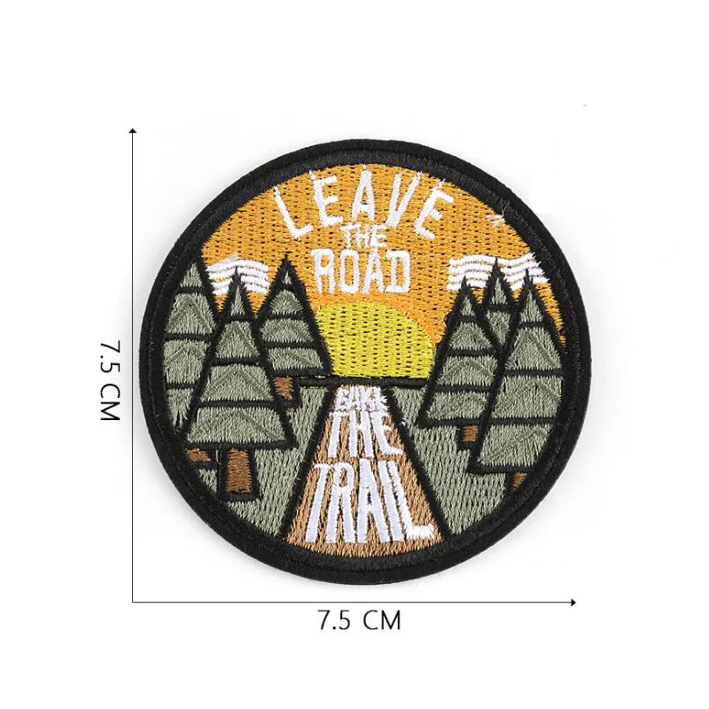 Moon дерево с надписью НЛО значки героями мультфильмов вышитая нашивка аппликация