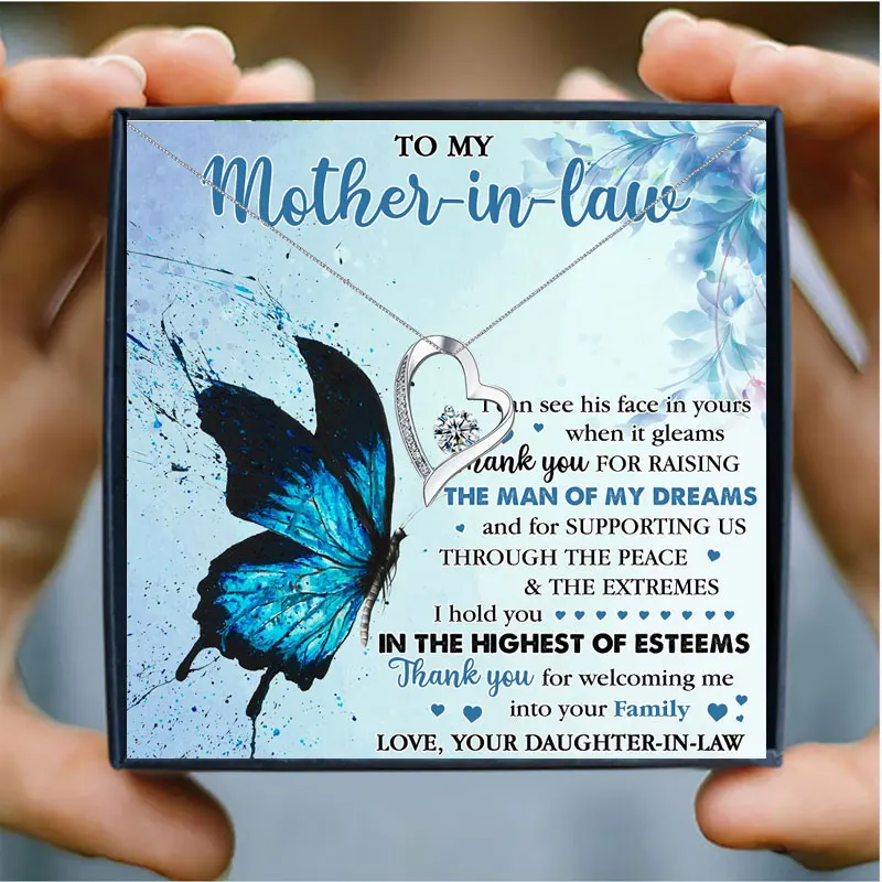 

Hollow Chain Necklace to My Mother in Law Luxury Cubic Zirconia Heart Pendant Jewelry for Mom Family Christmas Gift