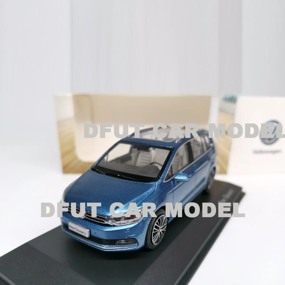 Литая 1:43 TOURAN L модель автомобиля из сплава детские игрушечные автомобили