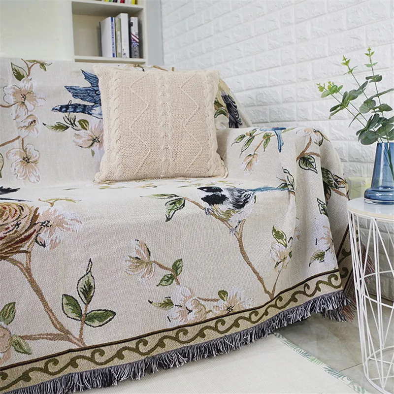 Пледы для дивана вязаные с изображением цветов птиц покрывало