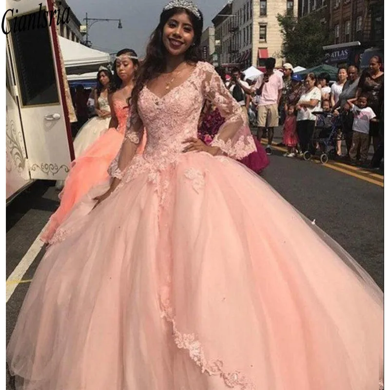 

Женское бальное платье принцессы, розовое кружевное бальное платье с длинным рукавом, V-образным вырезом и шнуровкой сзади, платье для выпус...