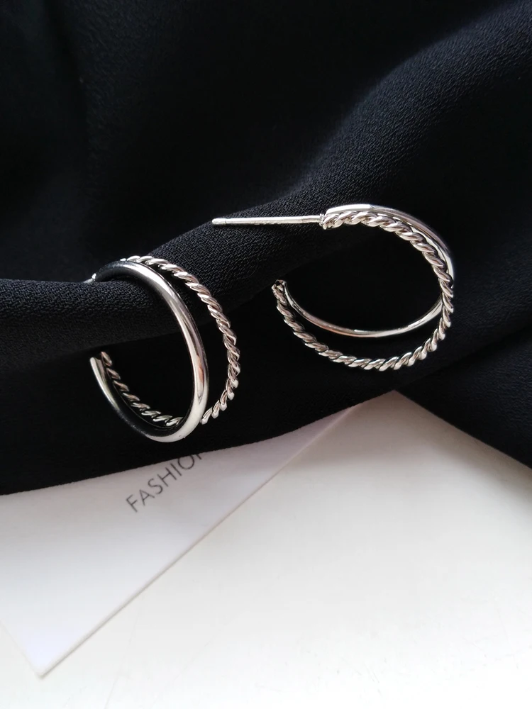 

S925 needle Simply Design Hoop Earrings Hot Selling Popular Design Metal Alloy Silvery Plating Two Row Women Earrings Gifts