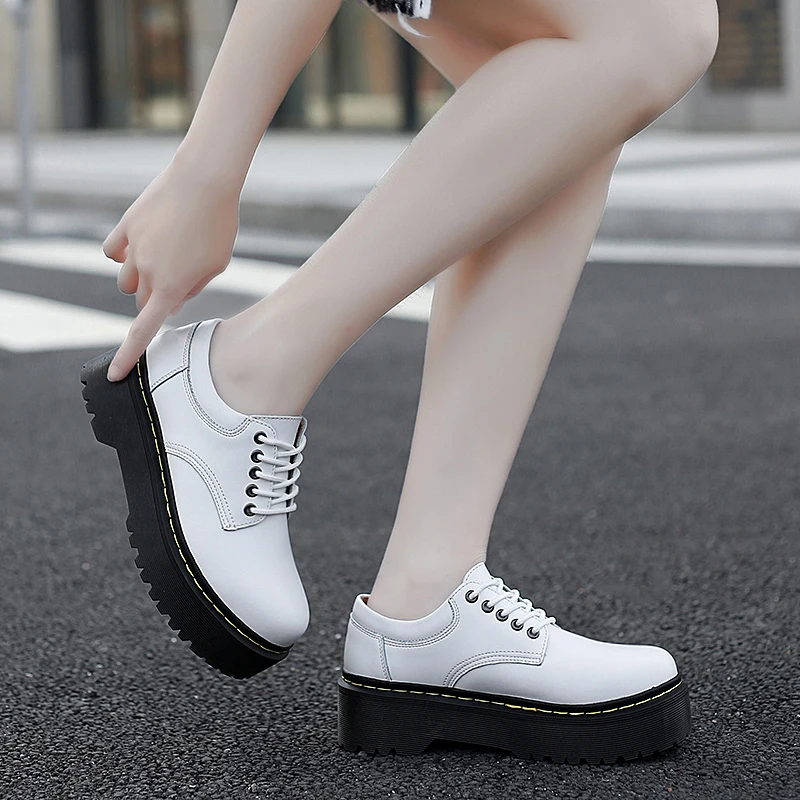 

Original Woman Skateboarding Shoes Rubber Designer Youth Shoes Leather Rubber Bottom Shoes for Women Sneakers Height Increase