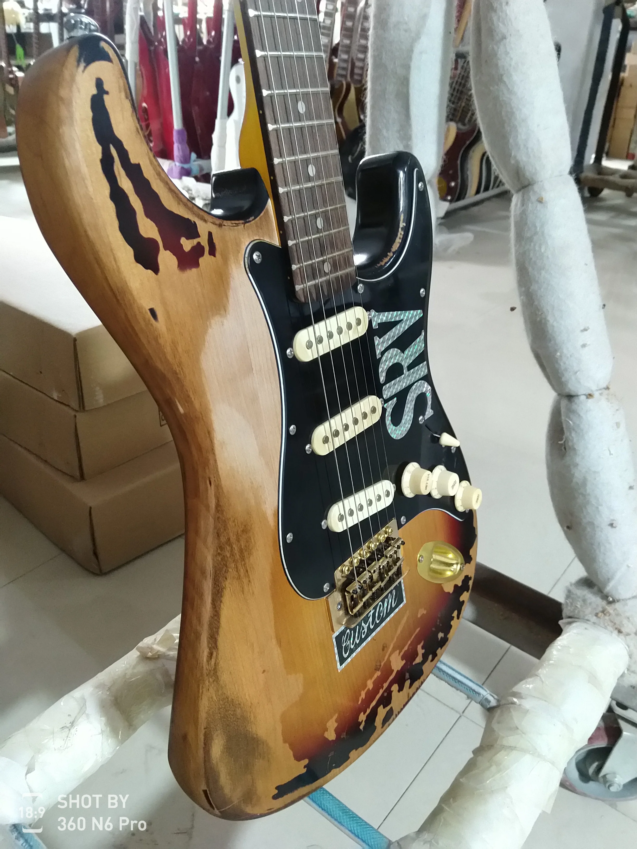 Орел. Басовая электрическая гитара Butterfly улучшенный магазин SRV под заказ со