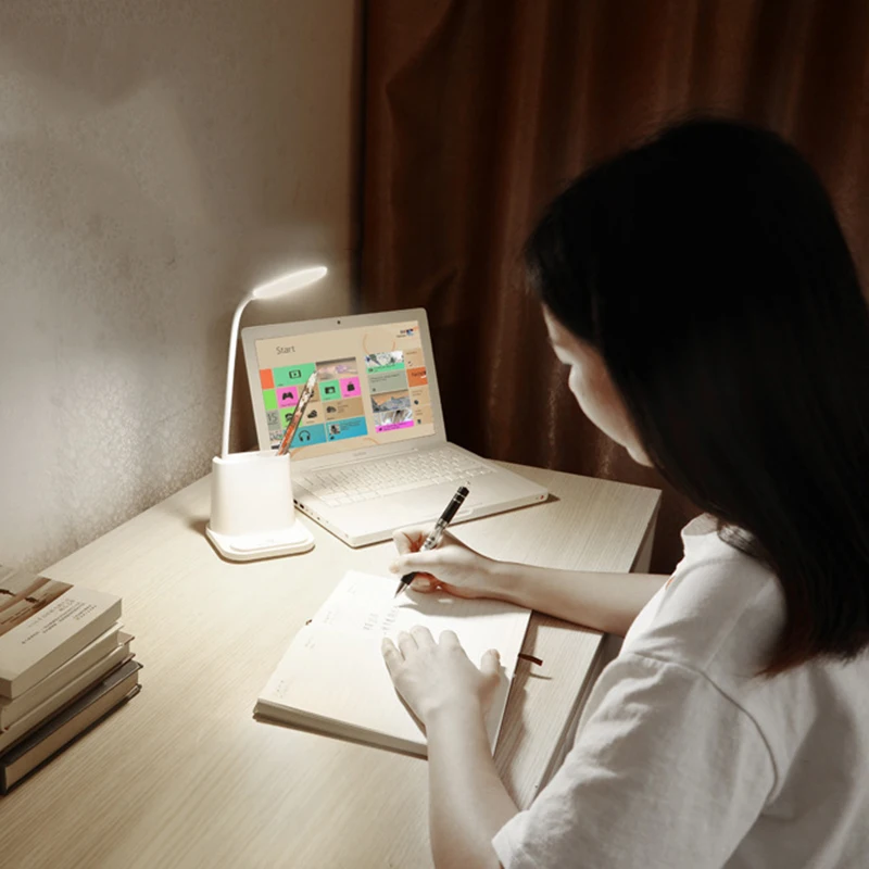 

Multifunctional Table Lamp with Pen Holder DC5V USB Rechargeable Touch Light with Phone Stand for Desk Bedroom Student JS23