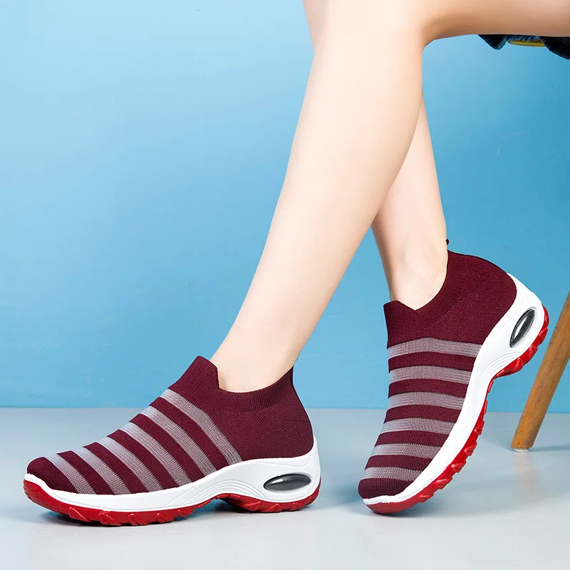 

Breathable Women Sneakers Lady Mesh Platform Sports Shoes Slip On Loafers Woman Single Walking Shoe Air Cushion Outdoor Footwear