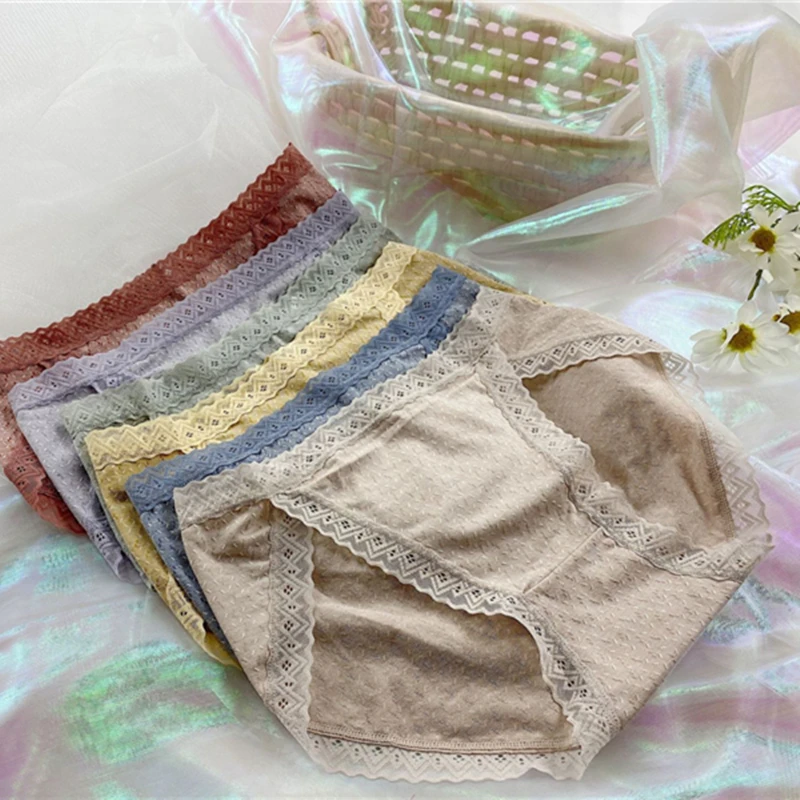 

New Seamless Underwear Women Sweet and Soft Panties Mid-waist Underpants Lace Briefs Hollow Underpants Cozy Lingerie Girl Tanga