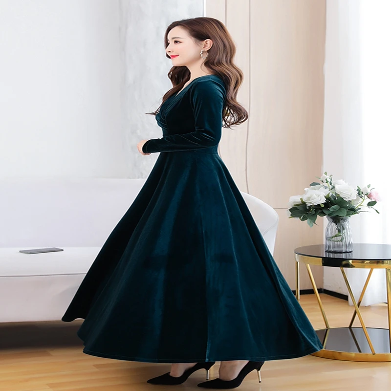 

2021 New Autumn Winter Vintage Temperament Slim Women Dress V-Neck Long Sleeve A-Line Solid Velvet Dresses Fashion