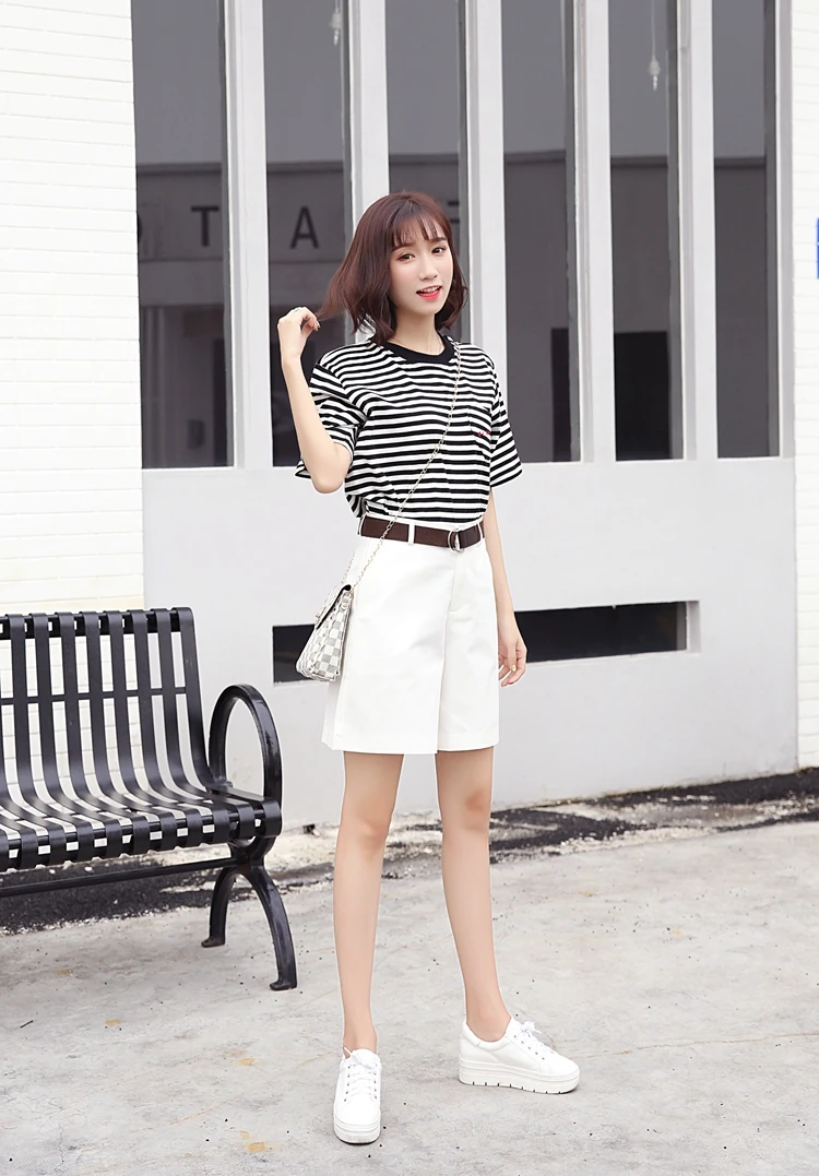 Knee Length Women Lounge Cargo Shorts Flex Fit Summer Mid Length Pocket Women Belted Loose Wide Leg Shorts Casual Fitted Bermuda