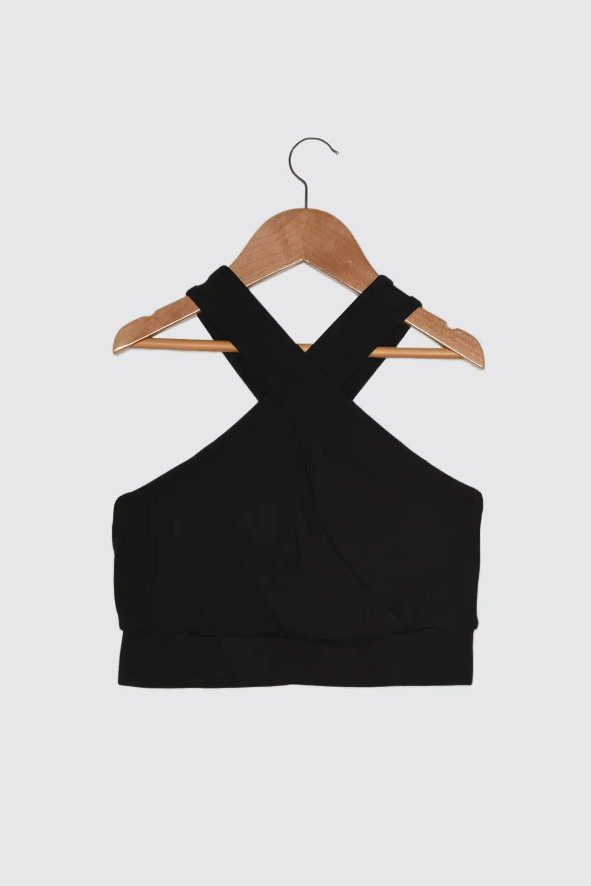 

Trendyol Cross Halter Knitted Sports Tops TWOSS21SS0041