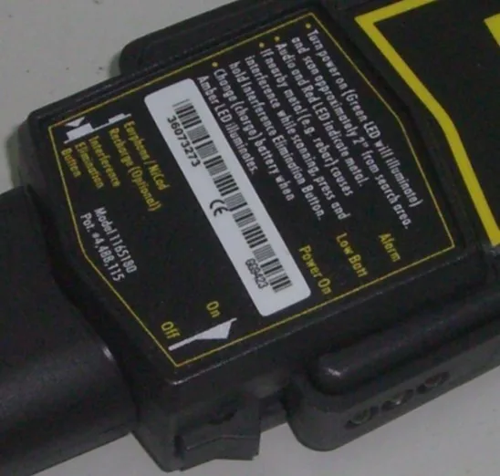 

Бесплатная доставка! Высокочувствительный супер ручной металлоискатель для детекторов безопасности с вибратором