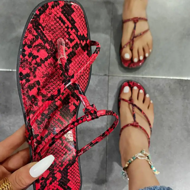 

2021 Summer New Women's Flat Slippers Fashion Comfortable Print Women Sandals Outdoor Beach Shoes Ladies Casual Clip Toe Slipper