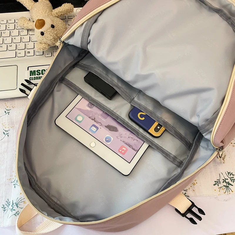 

Multiple pocket Waterproof nylon Women Backpack Large capacity Schoolbag for teenage girls Travel bag Lovely book Mochila