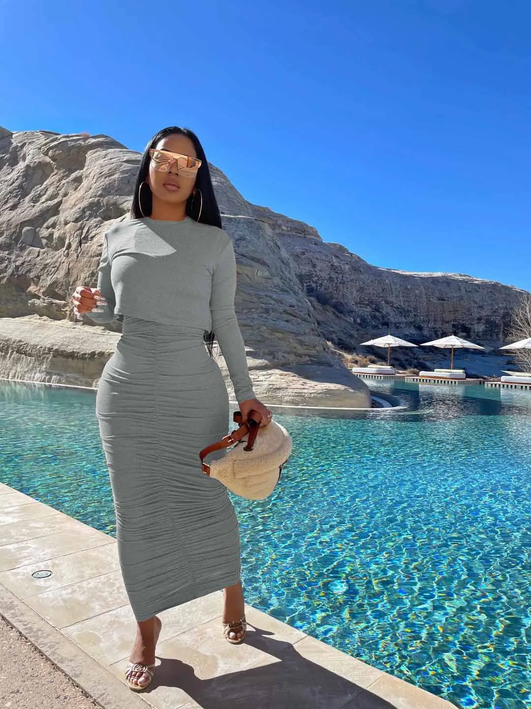 

Coffeehot Two piece set women New autumn Fashion Sexy Solid color Long sleeve Skiny Women Skirt Set