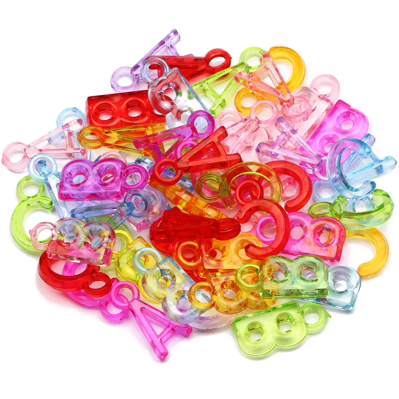 Бусины акриловые разноцветные в форме букв АБС 10-21 мм 30 шт.