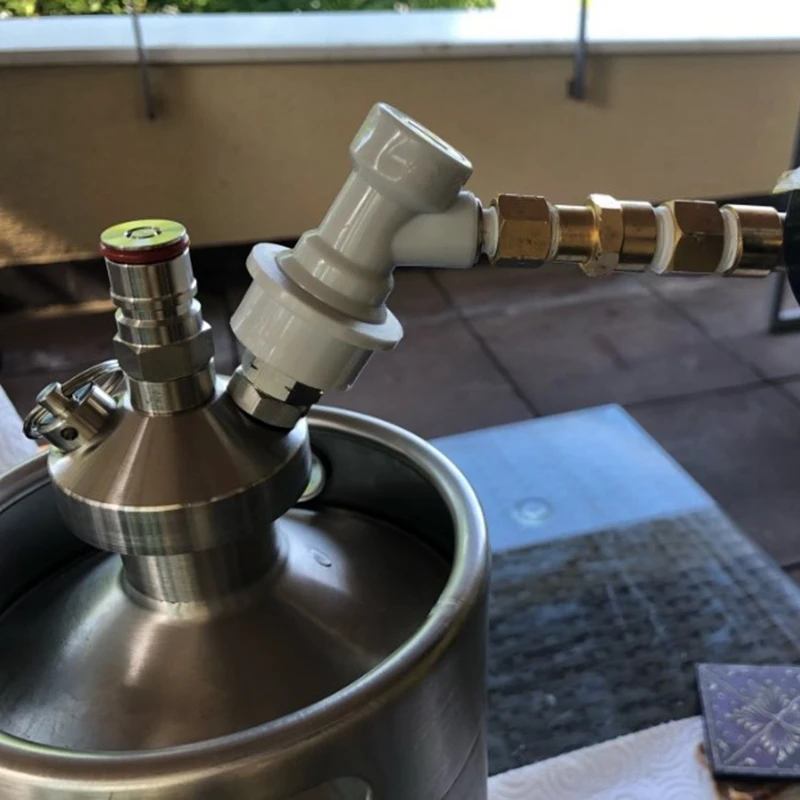 Без кавычек и символов: Диспенсер для мини-бочек Ball Lock из нержавеющей стали для пива с шипом домашнего приготовления объемом 3,6л / 5л / 10л.