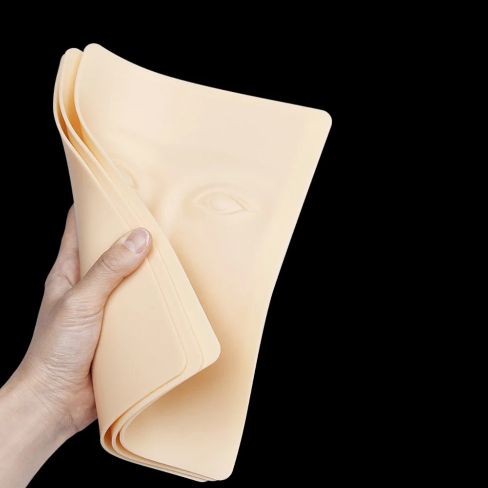 

1PC Embroidered Practice Skin Simulation Human Face Skin (Skin Color)