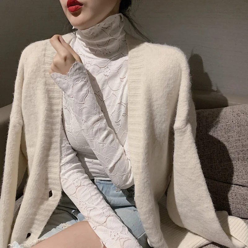 Женская кружевная блузка с вышивкой элегантная белая ажурная длинным рукавом