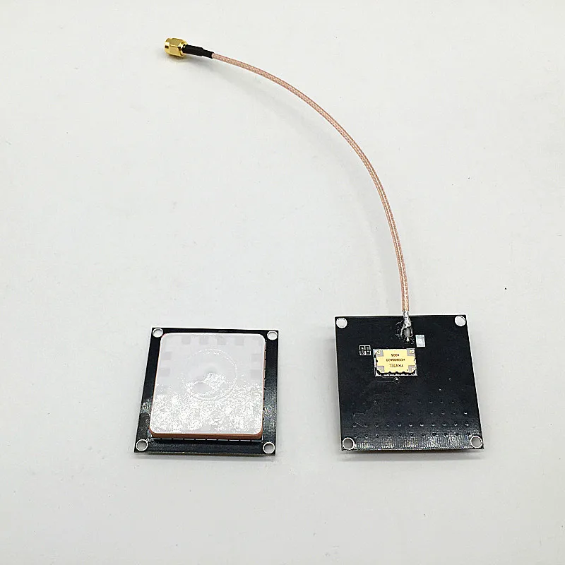 FA-302 50*50mm Double-Fed UHF RFID 865-868MHz or 92-928Mhz 2dBi Ceramic Antenna For Reader Assembled |