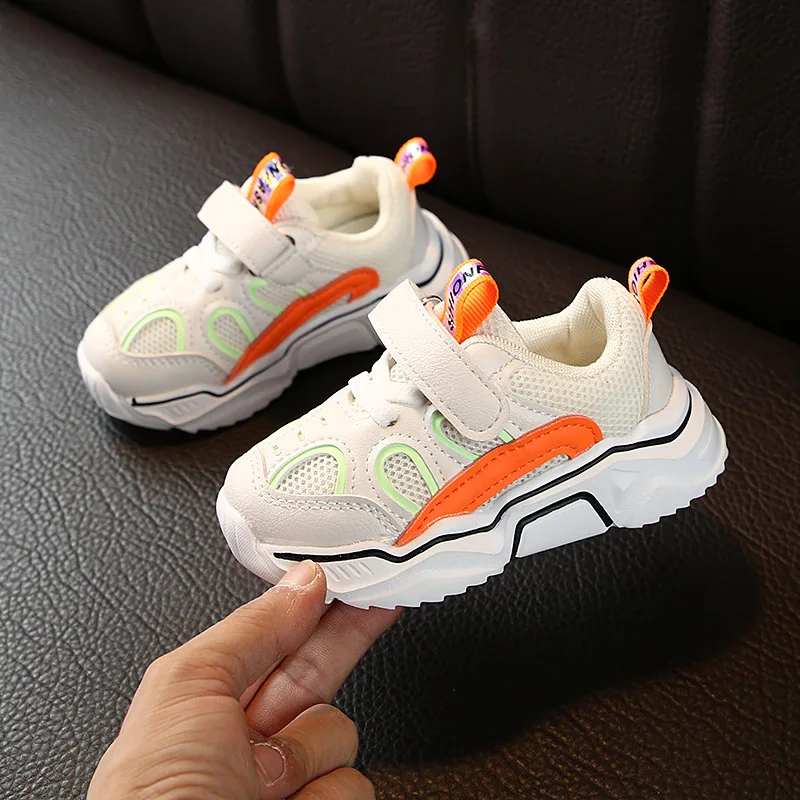 Спортивная обувь для девочек Осенняя Новинка Ультралегкая мальчиков Светящаяся