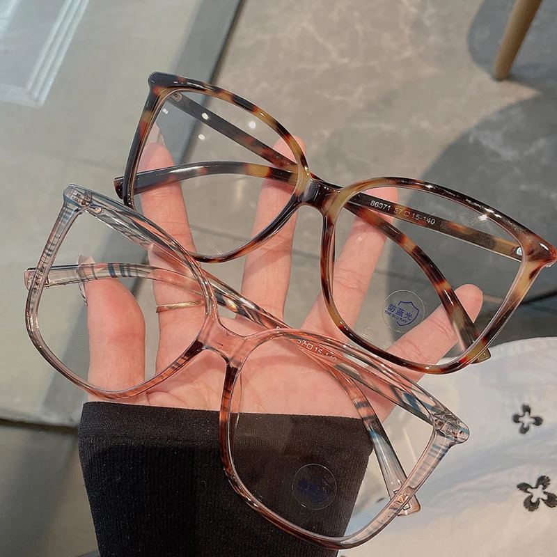 

Vintage Oversized Square Anti-blue Light Cat Eye Glasses Frame For Women New Fashion Big Frame Black Clear Computer Eyeglasses