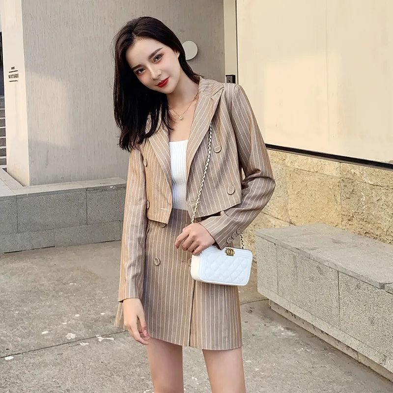 Женская одежда с отложным воротником и длинными рукавами в западном стиле топ