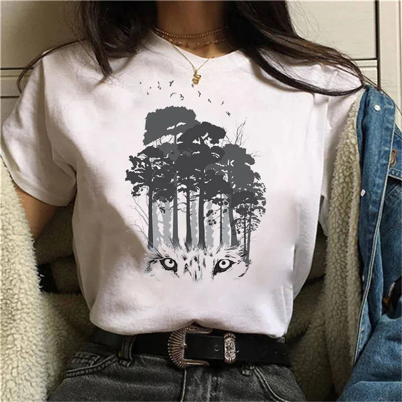 

New Summer 2021 T-Shirt wolf Printed Tshirt Woman Cartoon graphic tee Anime Harajuku 90s Tshirt Ullzang Female Streetwear Tops