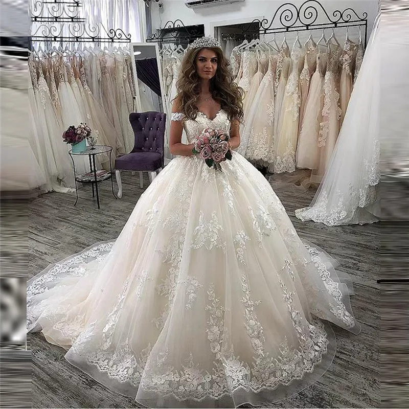 

Beautiful Off Shoulder Ball Gown Princess Wedding Dresses Lace Appliques Lace Up Corset Bridal Dress Robe De Mariee Spring 2021